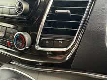 Ford Tourneo Custom 310 EcoBlue Titanium 