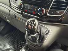 Ford Tourneo Custom 310 EcoBlue Titanium 