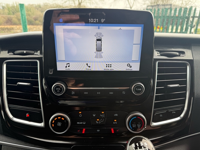 Ford 2.0 310 EcoBlue Titanium Minibus Double Cab 5dr Diesel Manual L2 Euro 6 (s/s) (130 ps)