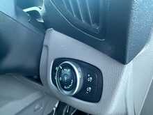 Ford Transit Connect 240 EcoBlue Leader 