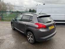 Peugeot 2008 e-HDi Allure 