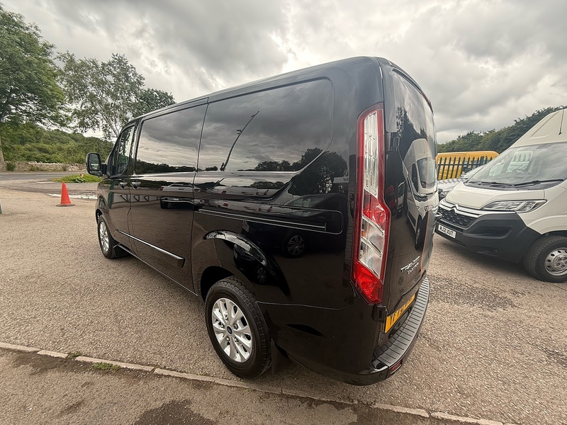 Ford 2.0 300 EcoBlue Limited Panel Van 5dr Diesel Manual L1 H1 Euro 6 (s/s) (130 ps)