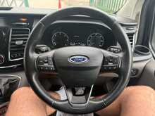 Ford Transit Custom 300 EcoBlue Limited 