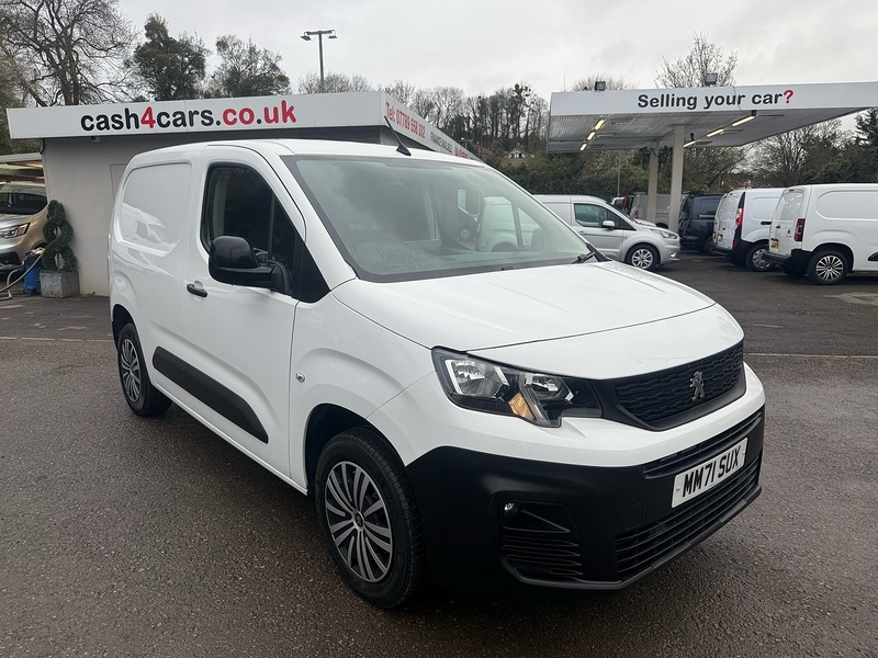 1.5 BlueHDi 1000 Professional Premium Standard Panel Van 5dr Diesel Manual SWB Euro 6 (100 bhp)