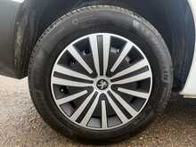 Peugeot Partner BlueHDi 1000 Professional Premium 