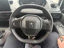 Peugeot Partner BlueHDi 1000 Professional Premium 