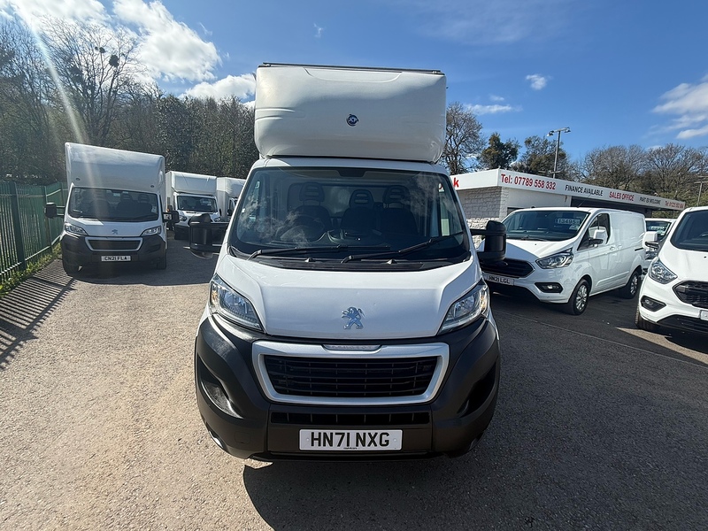 Peugeot 2.2 BlueHDi 335 Built for Business Curtainside Chassis Cab 4dr Diesel Manual L4 Euro 6 (s/s) (140 ps)