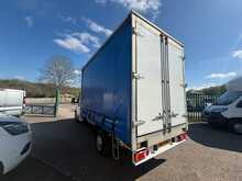 Peugeot Boxer BlueHDi 335 Built for Business 