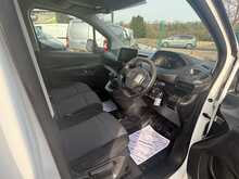 Peugeot Partner BlueHDi 950 Professional 