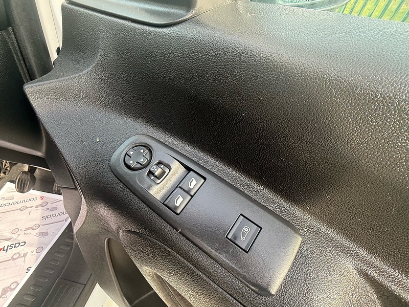 Peugeot 1.5 BlueHDi 950 Professional Long Panel Van 6dr Diesel Manual LWB Euro 6 (100 bhp)