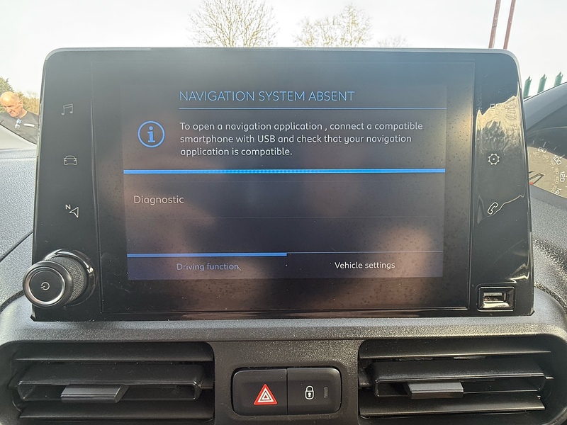 Peugeot 1.5 BlueHDi 950 Professional Long Panel Van 6dr Diesel Manual LWB Euro 6 (100 bhp)