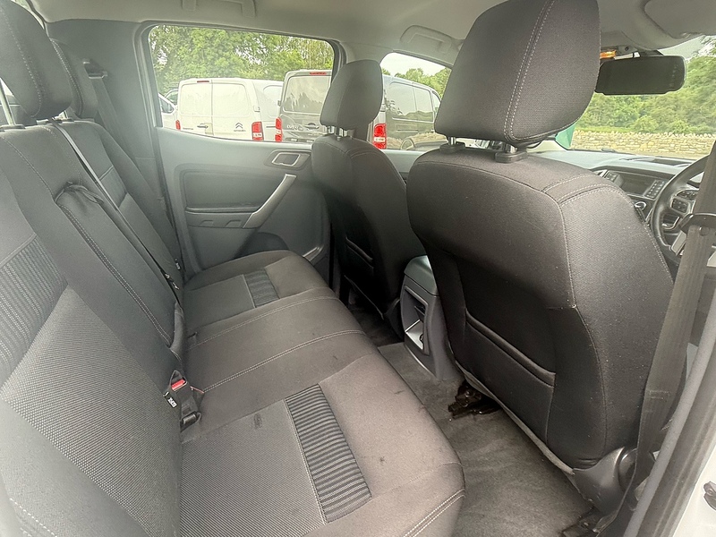Ford TDCi XLT Pickup 2.2 Manual Diesel