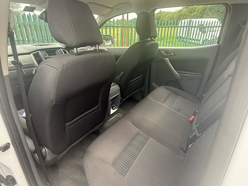 Ford TDCi XLT Pickup 2.2 Manual Diesel