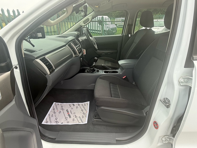 Ford TDCi XLT Pickup 2.2 Manual Diesel
