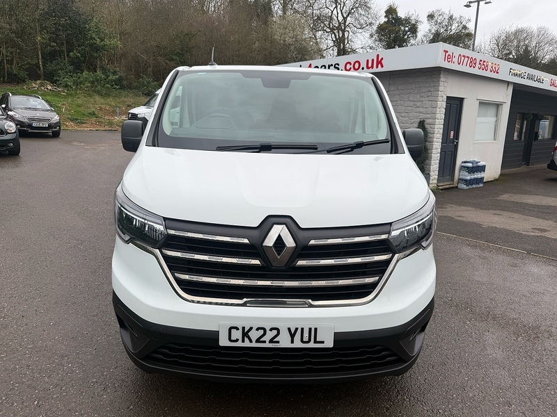 Renault 2.0 dCi Blue SL28 Business+ Panel Van 5dr Diesel Manual L1 H1 Euro 6 (s/s) (130 ps)