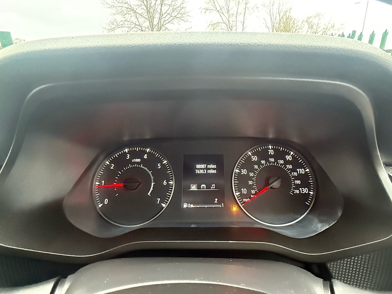 Renault 2.0 dCi Blue SL28 Business+ Panel Van 5dr Diesel Manual L1 H1 Euro 6 (s/s) (130 ps)