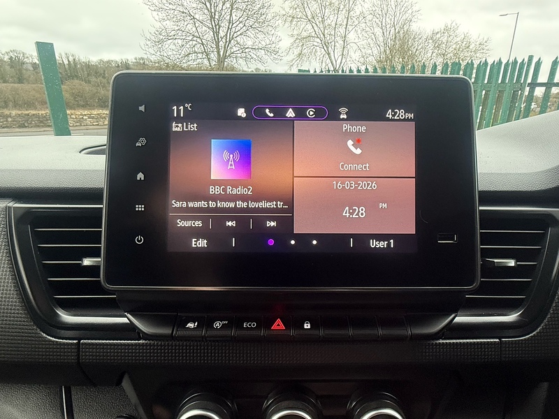 Renault 2.0 dCi Blue SL28 Business+ Panel Van 5dr Diesel Manual L1 H1 Euro 6 (s/s) (130 ps)