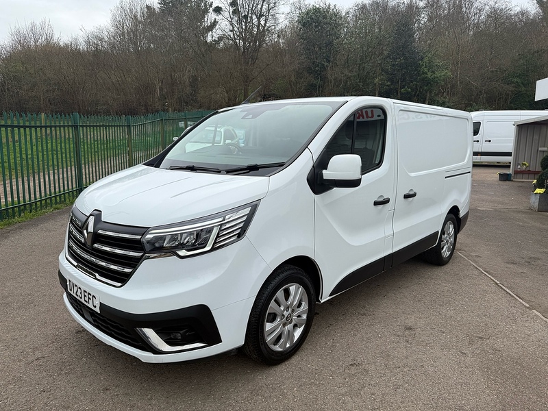 Renault 2.0 dCi Blue SL28 Sport Panel Van 5dr Diesel Manual L1 H1 Euro 6 (s/s) (130 ps)