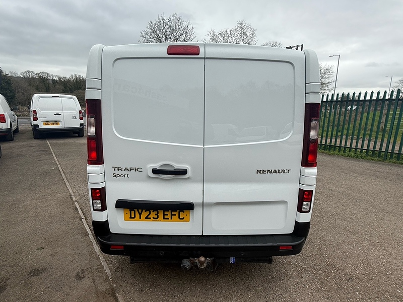 Renault 2.0 dCi Blue SL28 Sport Panel Van 5dr Diesel Manual L1 H1 Euro 6 (s/s) (130 ps)