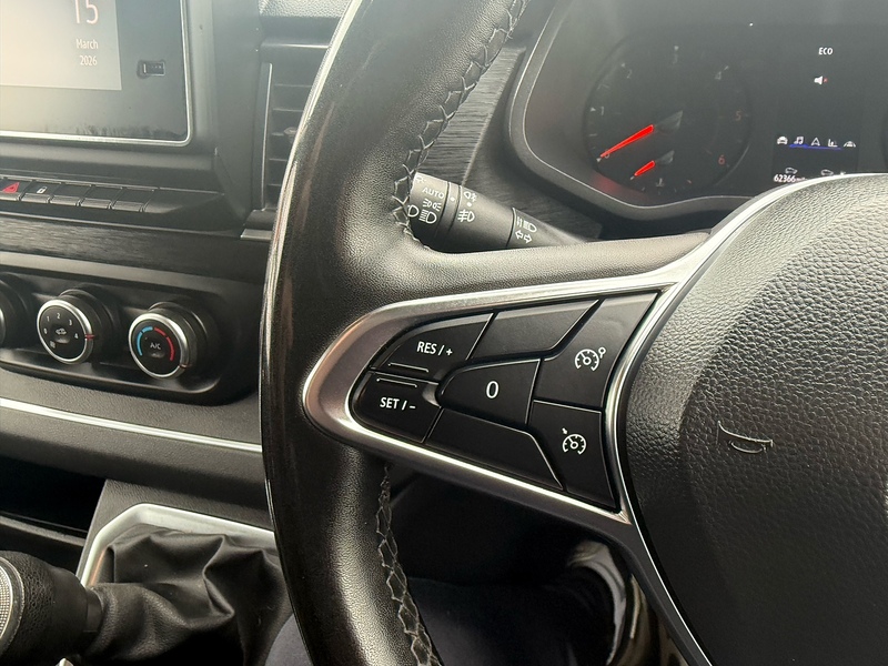 Renault 2.0 dCi Blue SL28 Sport Panel Van 5dr Diesel Manual L1 H1 Euro 6 (s/s) (130 ps)