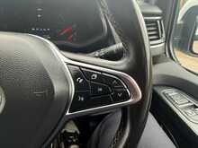 Renault Trafic dCi Blue SL28 Sport 