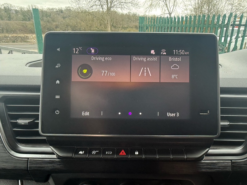 Renault 2.0 dCi Blue SL28 Sport Panel Van 5dr Diesel Manual L1 H1 Euro 6 (s/s) (130 ps)