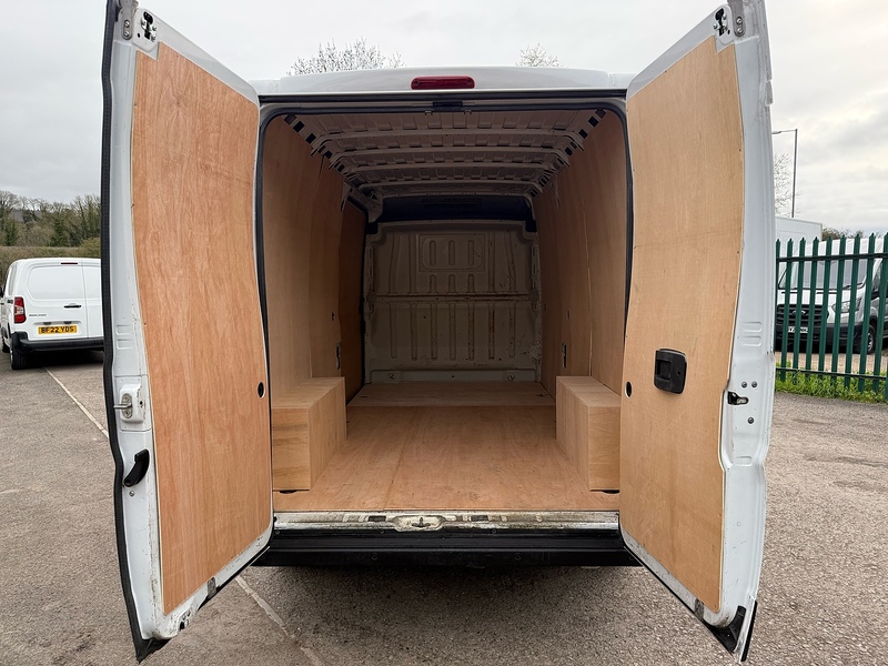 Citroen 2.2 BlueHDi 35 Enterprise Edition Panel Van 5dr Diesel Manual L3 High Roof Euro 6 (s/s) (140 ps)
