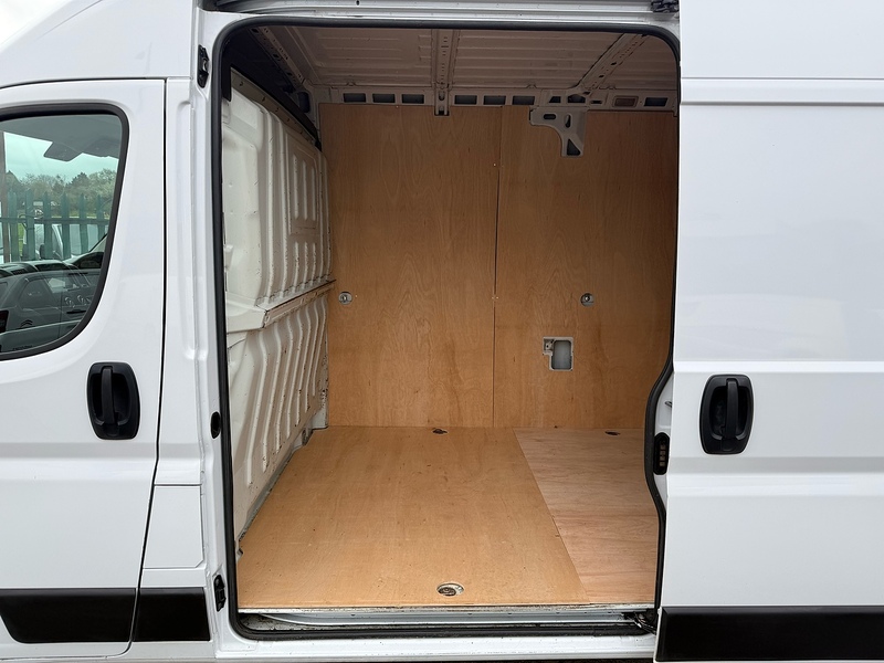 Citroen 2.2 BlueHDi 35 Enterprise Edition Panel Van 5dr Diesel Manual L3 High Roof Euro 6 (s/s) (140 ps)