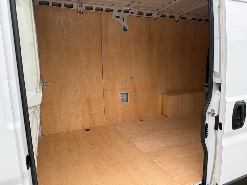 Citroen 2.2 BlueHDi 35 Enterprise Edition Panel Van 5dr Diesel Manual L3 High Roof Euro 6 (s/s) (140 ps)