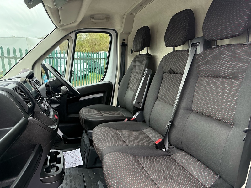 Citroen 2.2 BlueHDi 35 Enterprise Edition Panel Van 5dr Diesel Manual L3 High Roof Euro 6 (s/s) (140 ps)