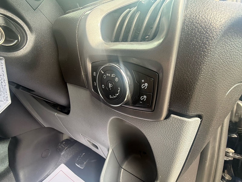 Ford 2.0 TDCi 310 Trend Panel Van 5dr Diesel Manual L2 H2 (170 g/km, 128 bhp)