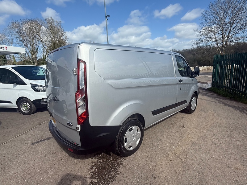Ford 2.0 300 EcoBlue Leader Panel Van 5dr Diesel Manual L1 H1 Euro 6 (s/s) (105 ps)