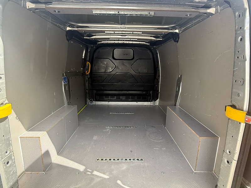 Ford 2.0 300 EcoBlue Leader Panel Van 5dr Diesel Manual L1 H1 Euro 6 (s/s) (105 ps)