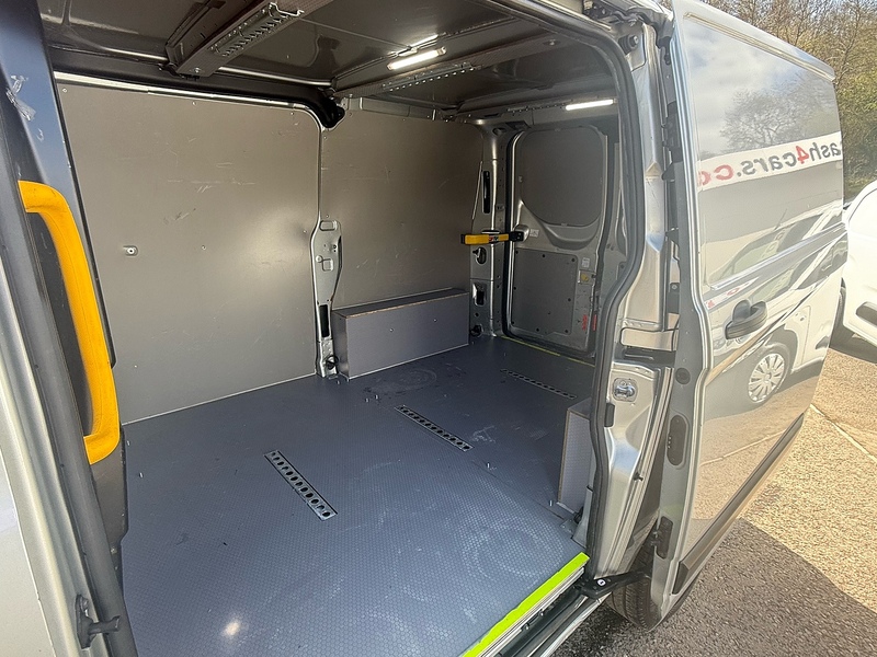 Ford 2.0 300 EcoBlue Leader Panel Van 5dr Diesel Manual L1 H1 Euro 6 (s/s) (105 ps)