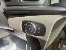 Ford Transit Custom 300 EcoBlue Leader 