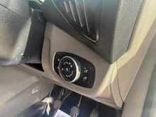 Ford Transit Connect 250 EcoBlue Limited 