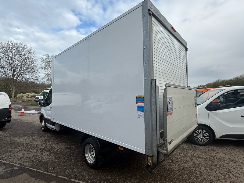 Ford 2.0 350 EcoBlue MHEV Leader Chassis Cab 2dr Diesel Manual RWD L4 Euro 6 (s/s) (130 ps)