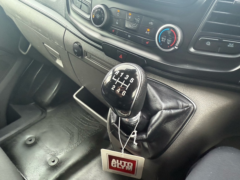 Ford 2.0 350 EcoBlue MHEV Leader Chassis Cab 2dr Diesel Manual RWD L4 Euro 6 (s/s) (130 ps)