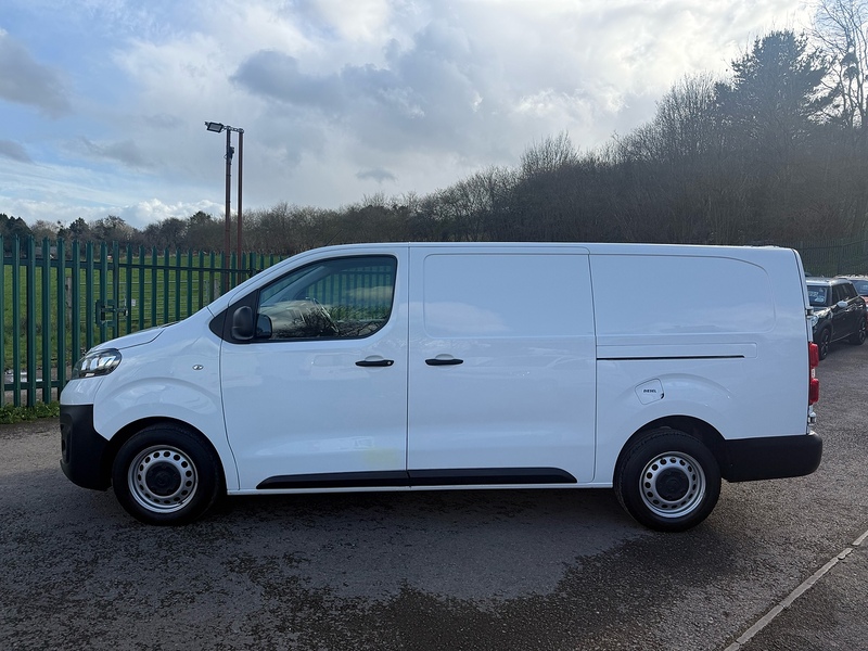 Vauxhall 1.5 Turbo D 2900 Dynamic Panel Van 6dr Diesel Manual L2 H1 Euro 6 (s/s) (100 ps)