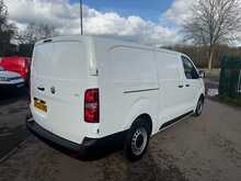 Vauxhall Vivaro Turbo D 2900 Dynamic 