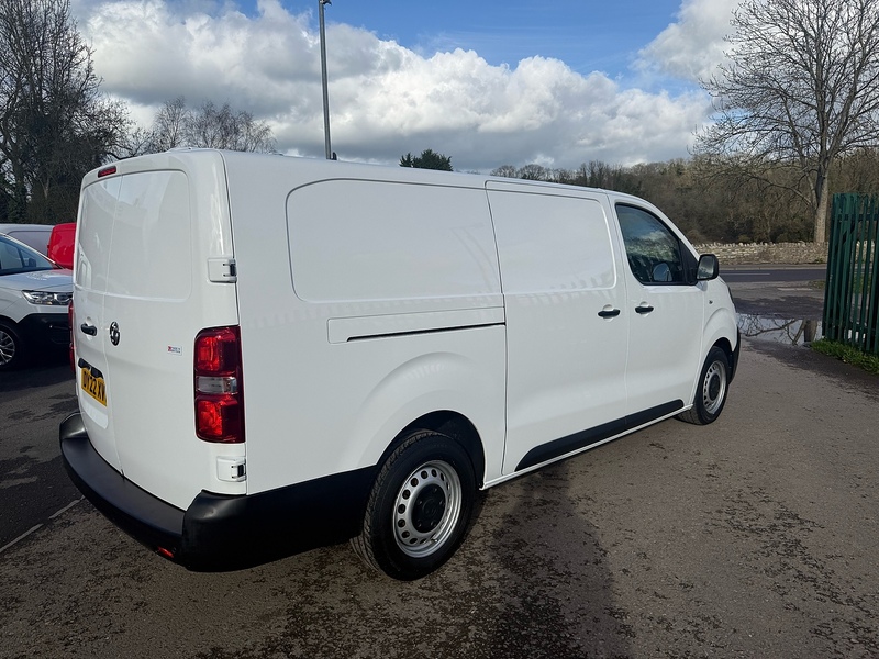 Vauxhall 1.5 Turbo D 2900 Dynamic Panel Van 6dr Diesel Manual L2 H1 Euro 6 (s/s) (100 ps)