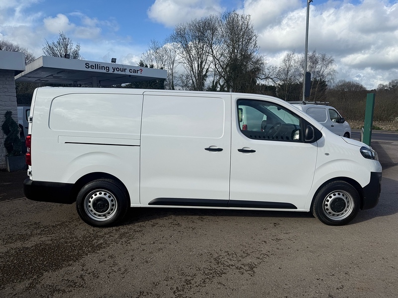 Vauxhall 1.5 Turbo D 2900 Dynamic Panel Van 6dr Diesel Manual L2 H1 Euro 6 (s/s) (100 ps)