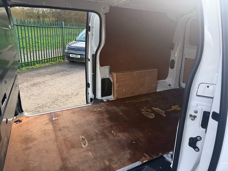 Vauxhall 1.5 Turbo D 2900 Dynamic Panel Van 6dr Diesel Manual L2 H1 Euro 6 (s/s) (100 ps)