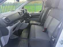 Vauxhall Vivaro Turbo D 2900 Dynamic 