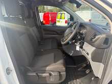 Vauxhall Vivaro Turbo D 2900 Dynamic 