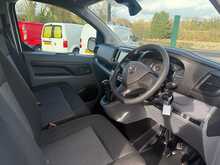 Vauxhall Vivaro Turbo D 2900 Dynamic 
