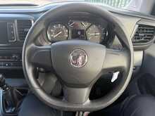 Vauxhall Vivaro Turbo D 2900 Dynamic 