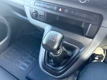 Vauxhall Vivaro Turbo D 2900 Dynamic 