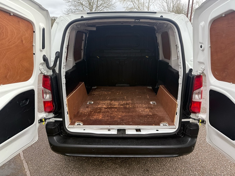 Citroen 1.5 BlueHDi 650 Enterprise M Pro Panel Van 5dr Diesel Manual SWB Euro 6 (75 ps)