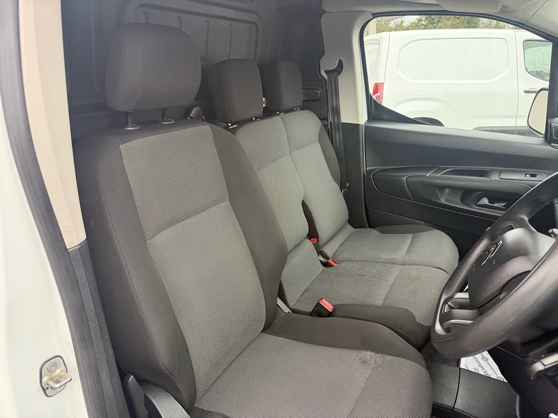 Citroen 1.5 BlueHDi 650 Enterprise M Pro Panel Van 5dr Diesel Manual SWB Euro 6 (75 ps)